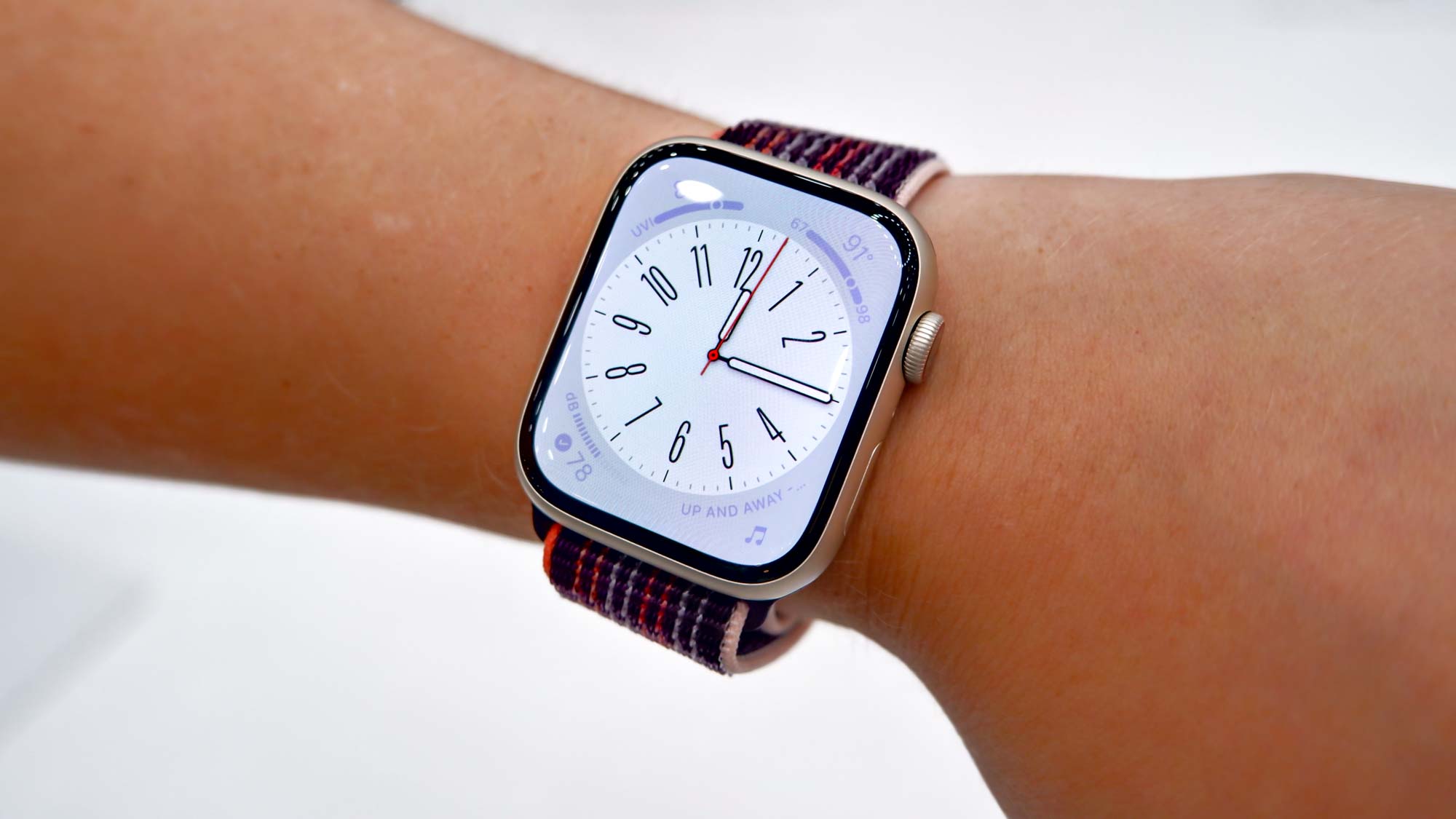 Watch series 9 сияющая звезда. Apple watch 8. Apple watch Series 7, 45мм, из алюминия цвета «сияющая звезда». Apple watch Series 8, 45 мм сияющая звезда / спортивный. Apple watch Series 9 45 мм из алюминия цвета «сияющая звезда»,.